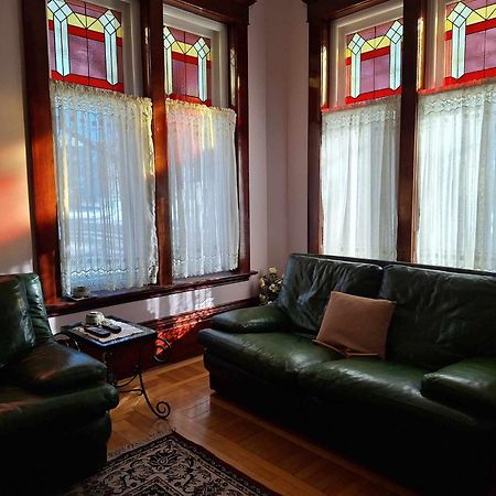 Bed and Breakfast Le 100 St-Laurent Louiseville Екстер'єр фото